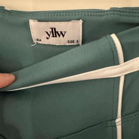 YLLW The Label Set - Picture 4 of 8